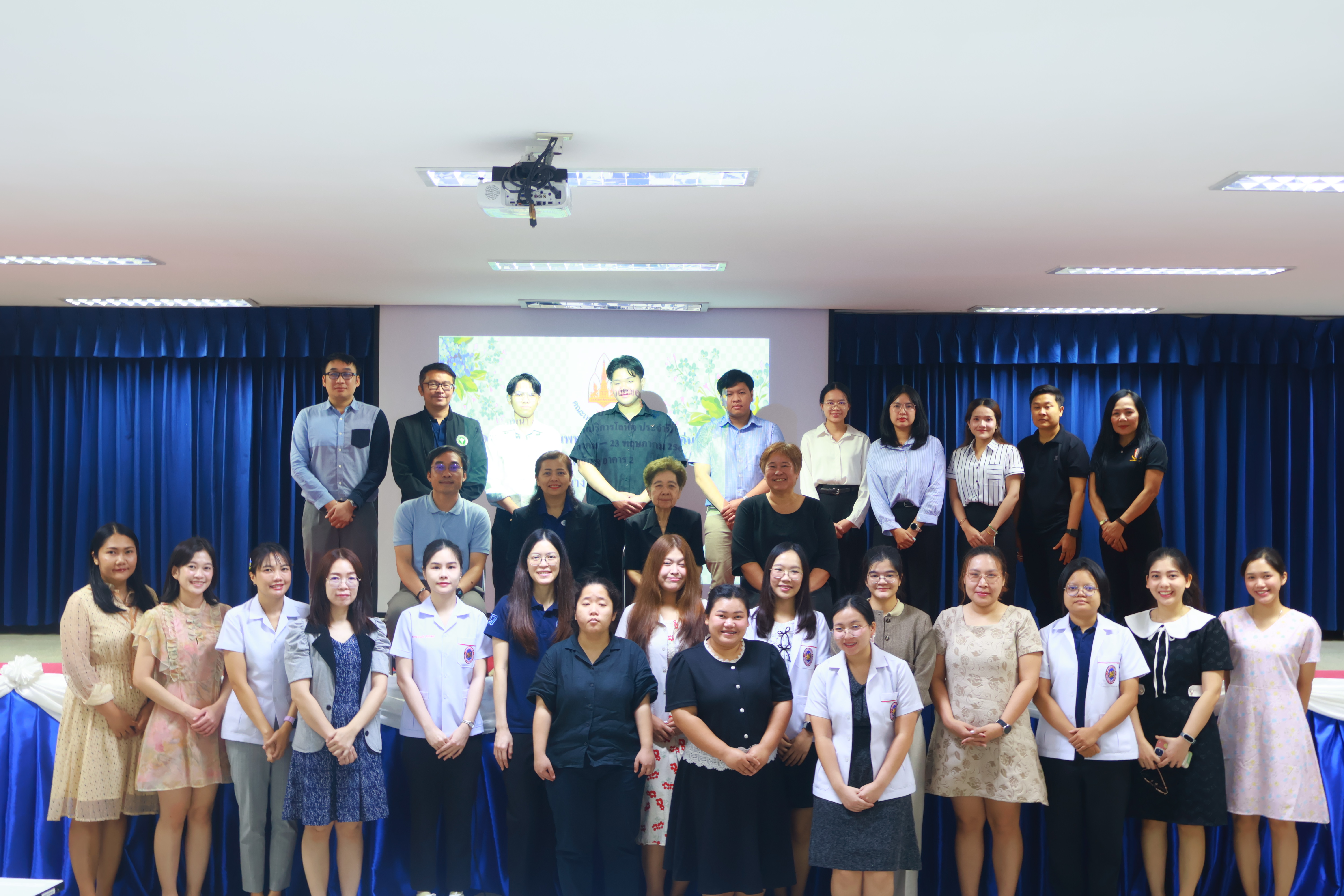 คณะเทคนิคการแพทย์ มข. จัดอบรมเชิงปฏิบัติการพัฒนางานบริการโลหิต ประจำปี 2569 เสริมศักยภาพบุคลากรด้านเวชศาสตร์การบริการโลหิต